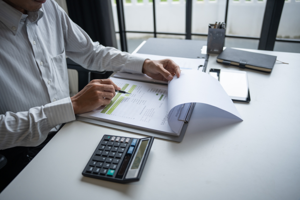 How to Use an Instant Loan Responsibly (Without Getting into Trouble) in Singapore